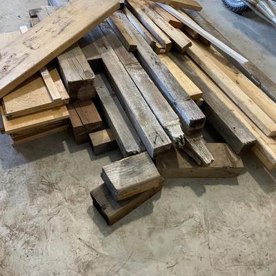 Lot 426 random lumber and wood scraps