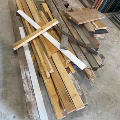Lot 426 random lumber and wood scraps