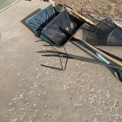 Lot 435 miscellaneous yard tools and snow shovels