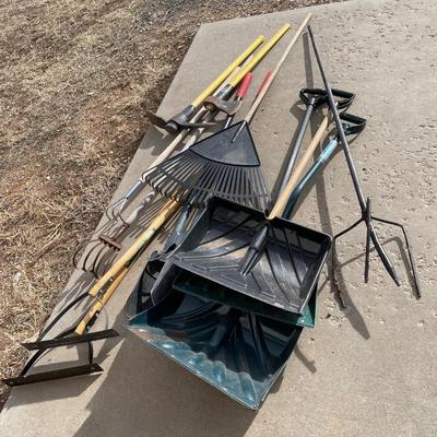 Lot 435 miscellaneous yard tools and snow shovels
