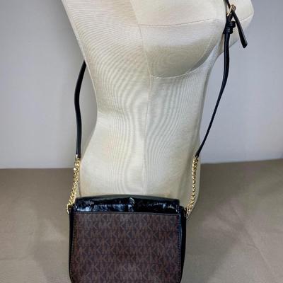 Michael Kors Crossbody Handbag