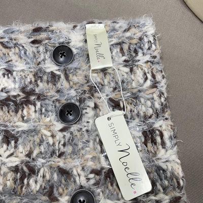 Knit Neck Gator with buttons New!