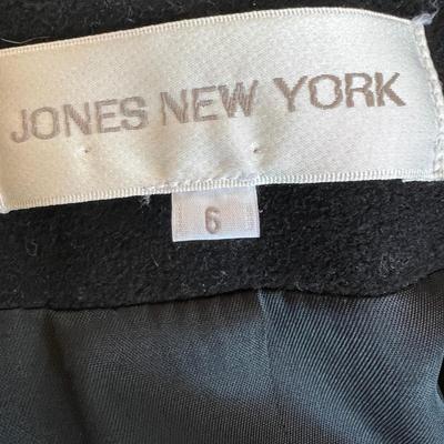Women's Jones New York Formal Coat Sz. 6