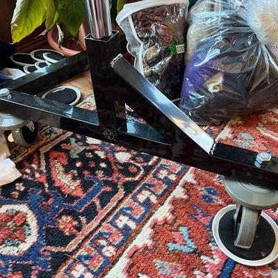 Heavy Duty DFW Clothing Z-Rack (2 of 2)