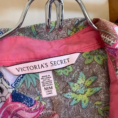 Big Lot Women's Casual Ware, Pajamas, T-Shirts - Victoria Secret, Ellen Tracy, Duofold