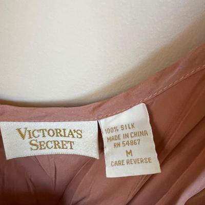 Big Lot Women's Casual Ware, Pajamas, T-Shirts - Victoria Secret, Ellen Tracy, Duofold