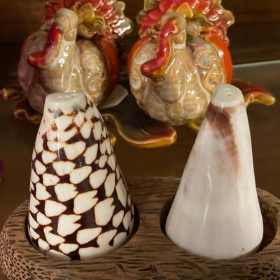 Pepper, squirrel and more S&P shakers