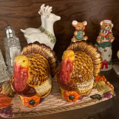 M&M, Turkeys S&P shakers and more