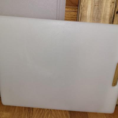 Lot of 3 cutting boards