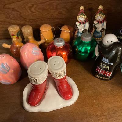 Elephant, Santa boots shakers and more
