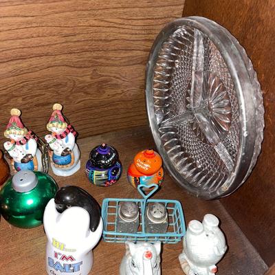 Elephant, Santa boots shakers and more