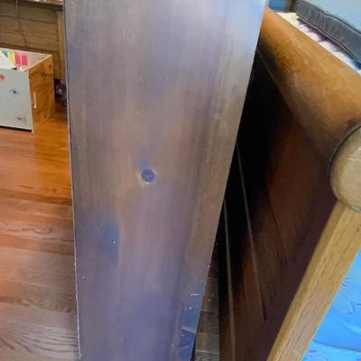 Nice wood 3 shelf bookcase measuring 36 x 11 x 36