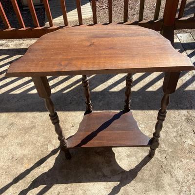 Entry Table with Small Wooden Chair (LR-BM)