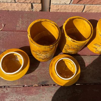 Holiday DesignsGolden Ceramic Kitchen Canister Set (LR-BM)