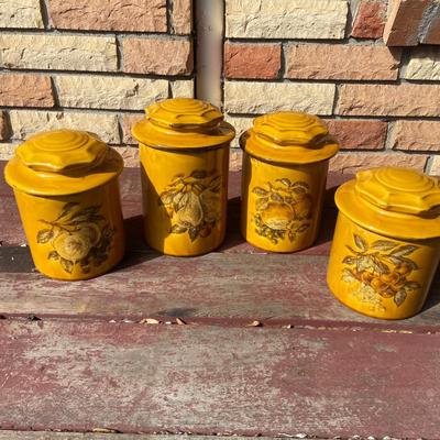 Holiday DesignsGolden Ceramic Kitchen Canister Set (LR-BM)
