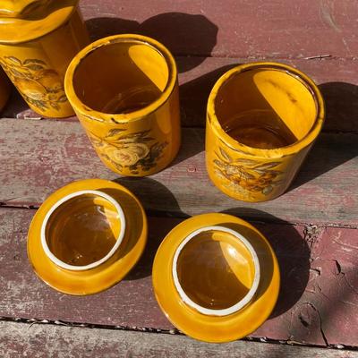Holiday DesignsGolden Ceramic Kitchen Canister Set (LR-BM)