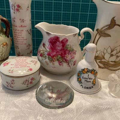 Mother and more decor