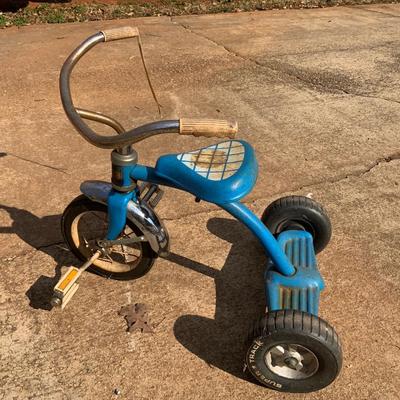 Vintage Murray 1 step Tricycle. Blue