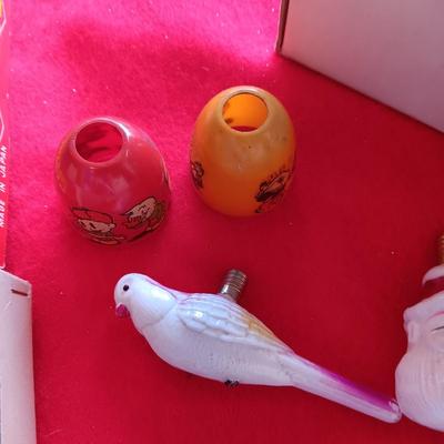 VINTAGE CHRISTMAS LIGHTS AND HALLMARK NATIVITY SCENE