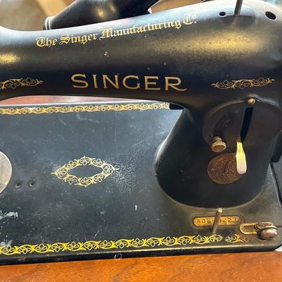 Antique Singer Sewing Cabinet with Sewing Machine, Button Holder and Thread!