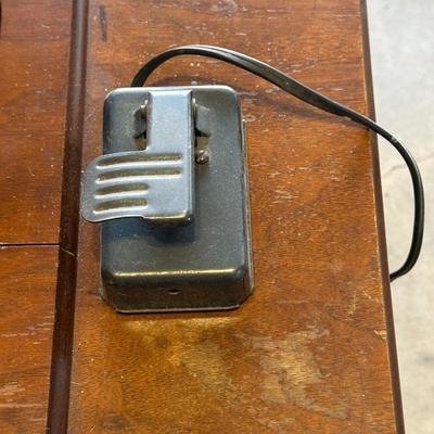 Antique Singer Sewing Cabinet with Sewing Machine, Button Holder and Thread!