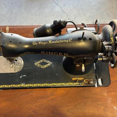 Antique Singer Sewing Cabinet with Sewing Machine, Button Holder and Thread!