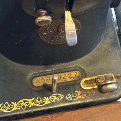 Antique Singer Sewing Cabinet with Sewing Machine, Button Holder and Thread!