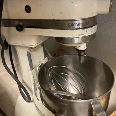 Vintage Kitchen Aid mixer and hand mixer
