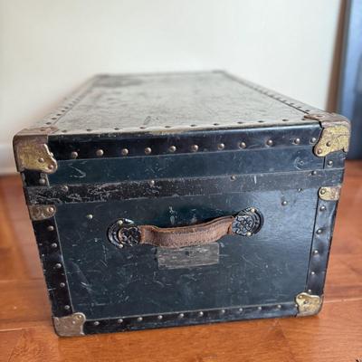 Antique Trunk by the National Vulcanized Fibre Company (LR-DZ)