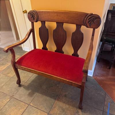Wooden Victorian Style Bench w/ Velvet Seat (LR-DZ)