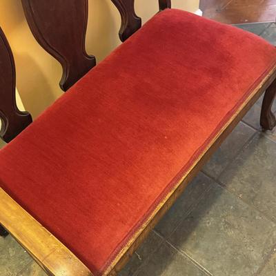 Wooden Victorian Style Bench w/ Velvet Seat (LR-DZ)