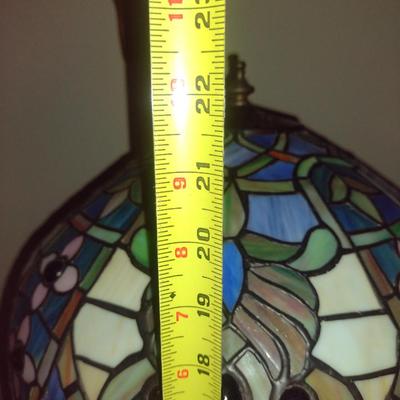 Metal Post Table Top Lamp with Stained Glass Shade- Approx 22 1/4" Tall