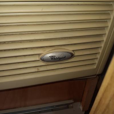 WHIRLPOOL AIR CONDITIONER, WORKS GREAT!