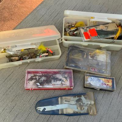 Vintage Rebel Tackle Box full of fishing items