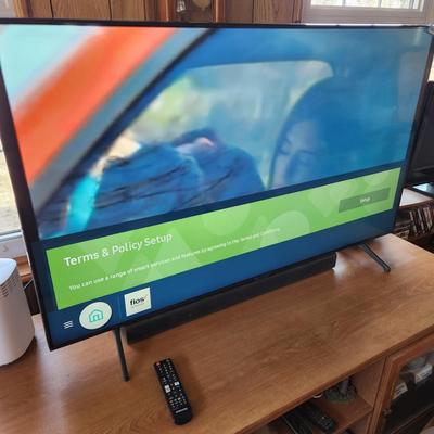 Samsung 55" Tv UN55Tu700DF Tested w Remote Smart TV Netflix Prime Video