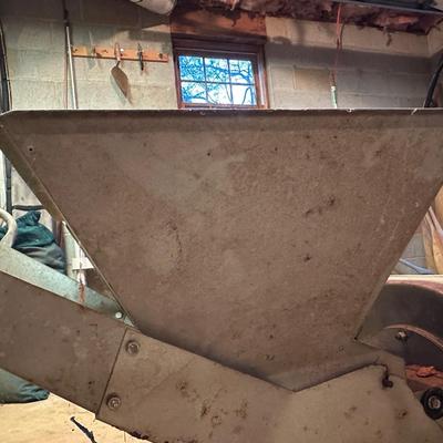 Vintage Craftsman 5HP Chipper-Shredder