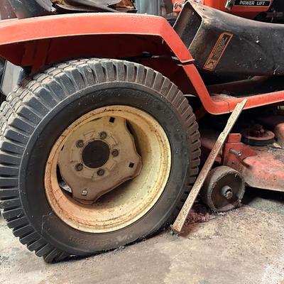 Vintage Gilson Gear 16 Lawn & Garden Tractor