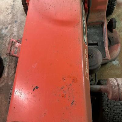 Vintage Gilson Gear 16 Lawn & Garden Tractor