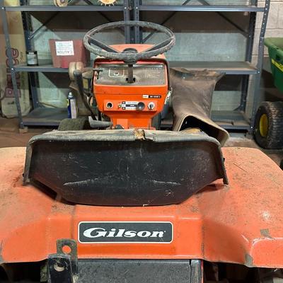 Vintage Gilson Gear 16 Lawn & Garden Tractor