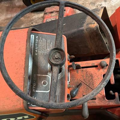 Vintage Gilson Gear 16 Lawn & Garden Tractor
