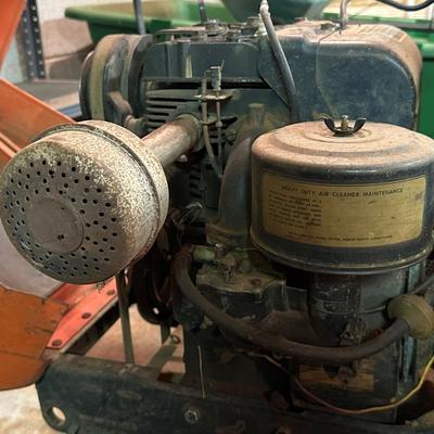 Vintage Gilson Gear 16 Lawn & Garden Tractor