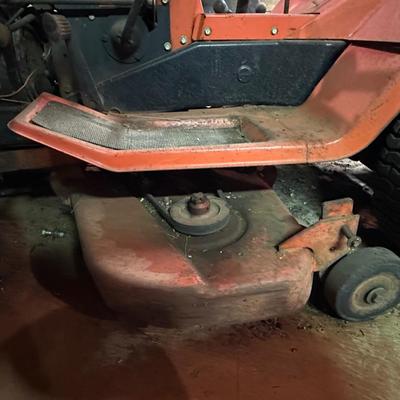 Vintage Gilson Gear 16 Lawn & Garden Tractor