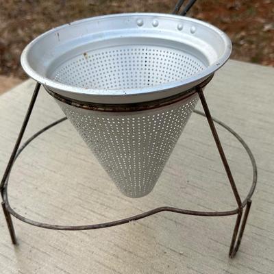 Lot of Vintage Kitchen Pots & Pans