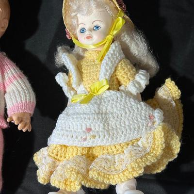 Lot of 6 Vintage Dolls