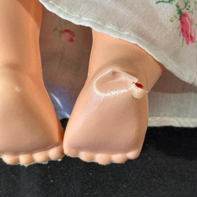 Lot of 6 Vintage Dolls