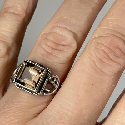 Smoky Quartz and Sterling Silver Ring 8