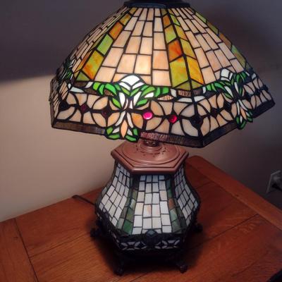 Table Top Two Bulb Lamp with Stained Glass Shade- Approx 21 3/4" Tall