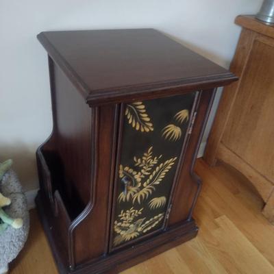 Contemporary Storage Accent Table with Double Magazine/Book Racks