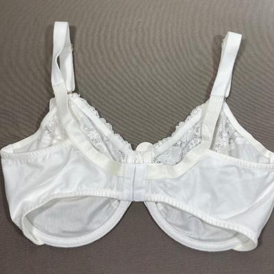 Lilyette White 40 D Minimizer Cotton Bra New!