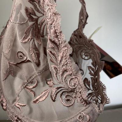 Kathy Ireland Lace Underwire Bra 42 C